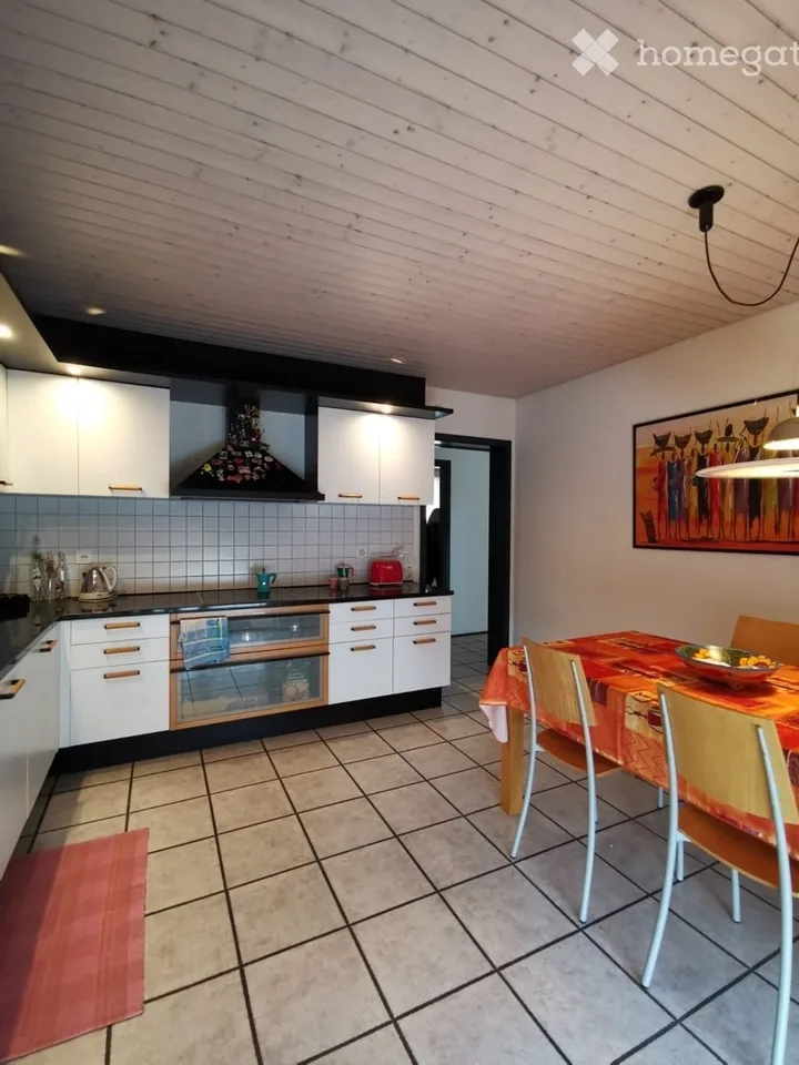 Appartamento in casa bifamiliare a Biasca con vista