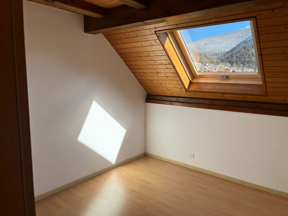 Schönes Duplex mit 4.5 Zimmern und großer Mezzanine