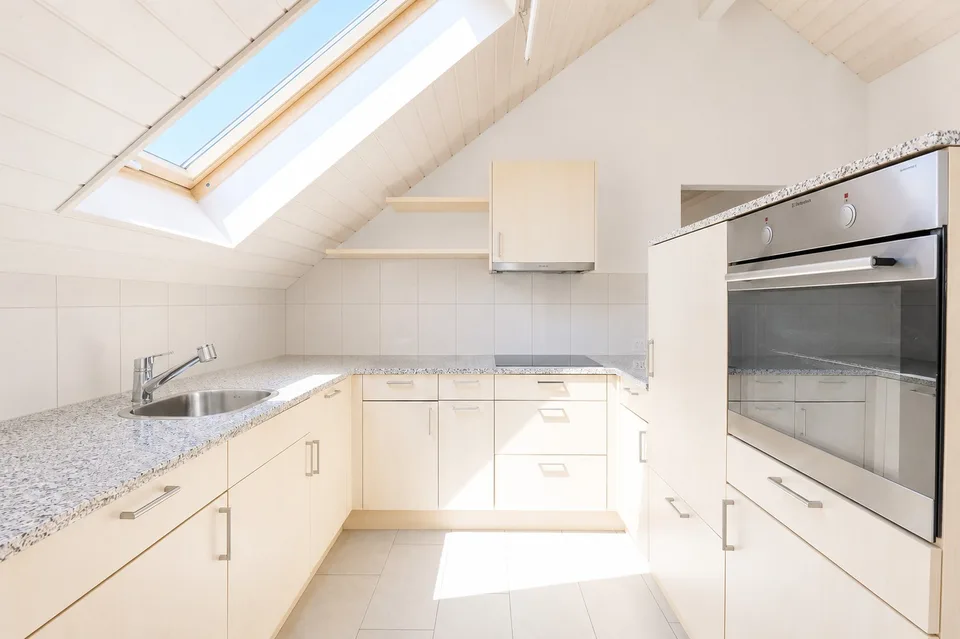Dachwohnung mit Charme in Windisch