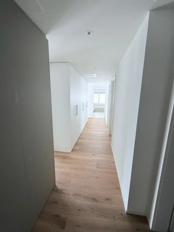 Einzigartige Wohnung mit alpinen Weitblick in Brig und grosser Sonnenterasse – Foto 11 von 14