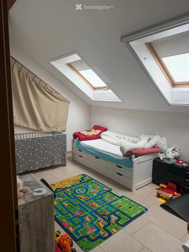À Louer : 3.5 pièces en duplex et avec garage.