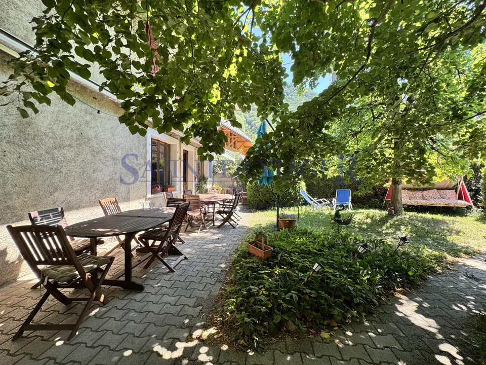 Maison d'hôtes de charme à 400 m du lac d'Annecy - Crédit vendeur