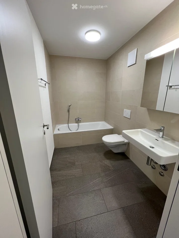 Appartement charmant avec emplacement calme