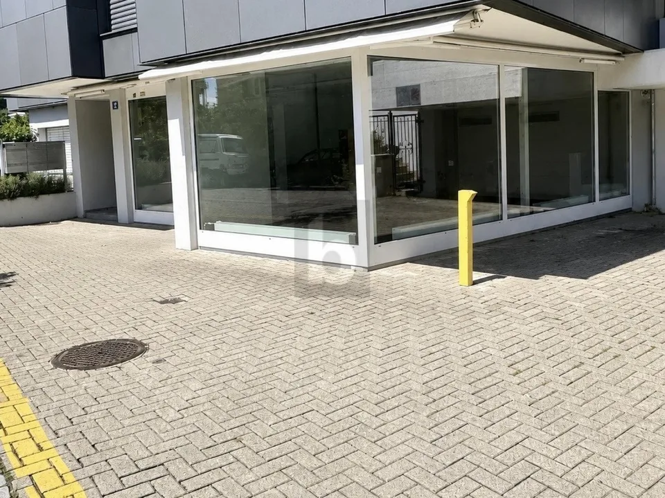 OUVERT, MODERNE ET ACCUEILLANT