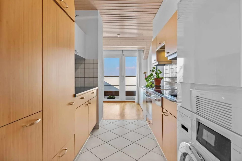 Appartement lumineux de 4.5 pièces au dernier étage avec mezzanine à Belmont-sur-Lausanne
