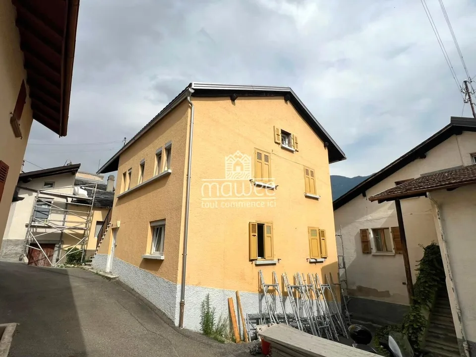 Appartement de 4,5 pièces - Une opportunité pleine de charme à Fully