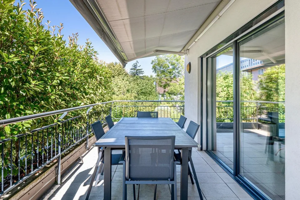 Helles, modernes Penthouse mit großer Terrasse – Foto 12 von 12