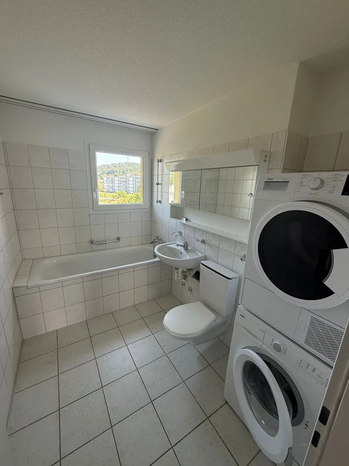 Helle 3.5-Zimmer-Wohnung mit Balkon in Winterthur