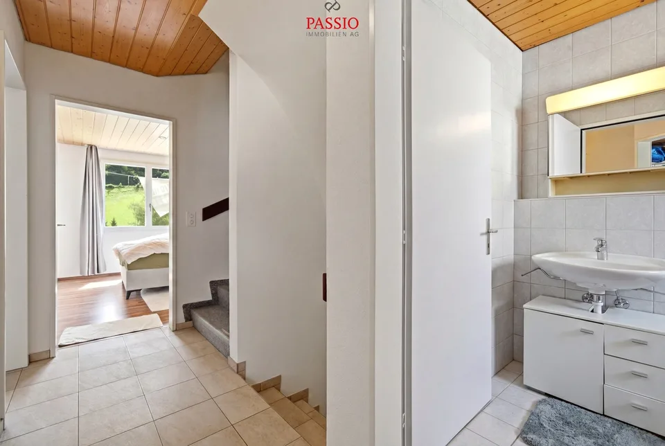 6.5-Zimmer-Reiheneinfamilienhaus in ruhiger Lage – Foto 12 von 13