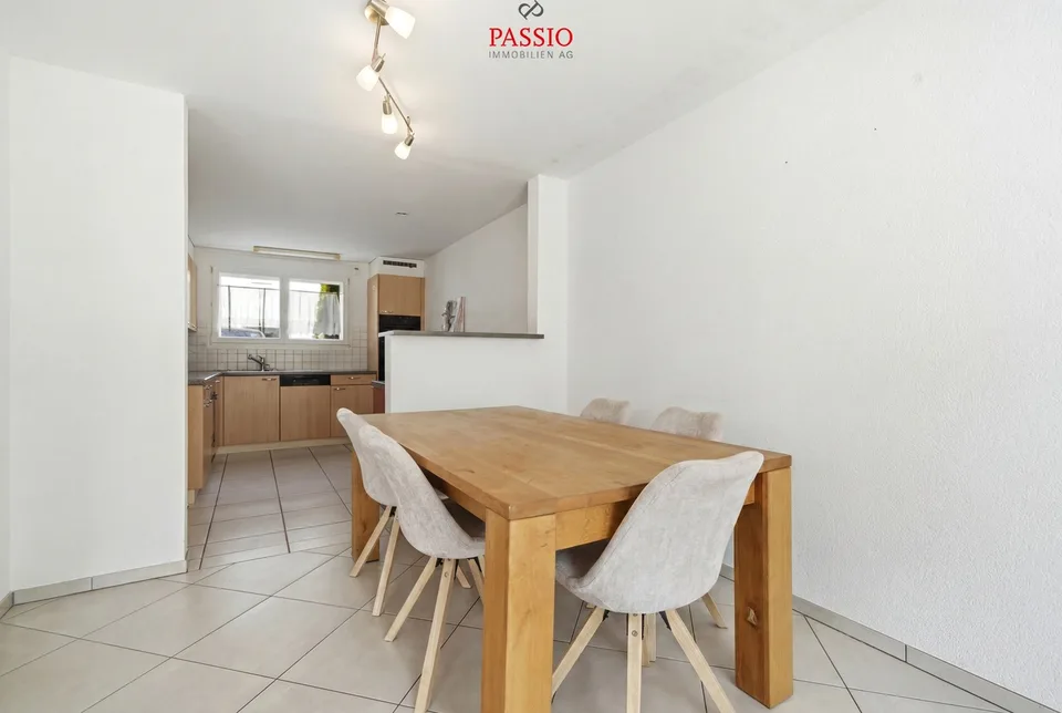 6.5-Zimmer-Reiheneinfamilienhaus in ruhiger Lage