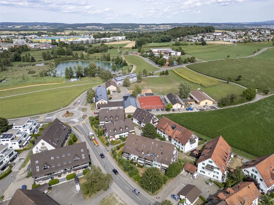 grosszügige Wohnung mit Bastelraum und Einstellplatz