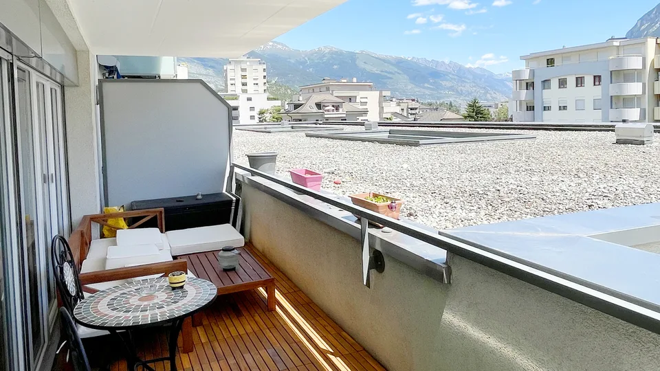 Zu Verkaufen geräumige 4.5-Zimmer-Wohnung in Sierre – Foto 9 von 14