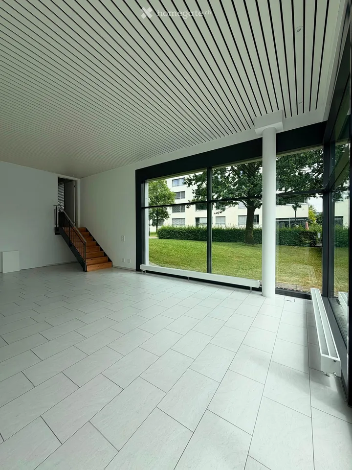 Bright Office Space for Rent in Zug – Feldhof 2