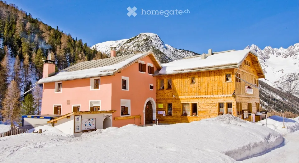 Ostello di montagna ai margini del parco nazionale a S-charl