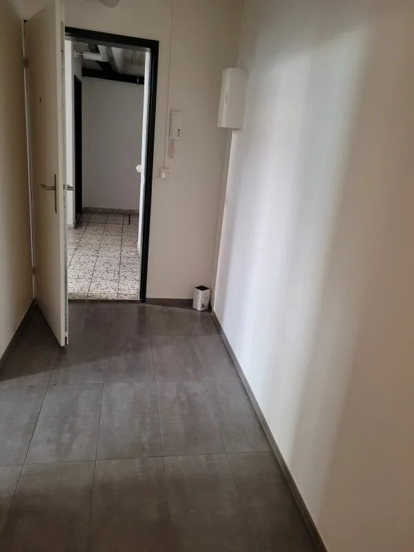 Sala hobby con doccia/WC