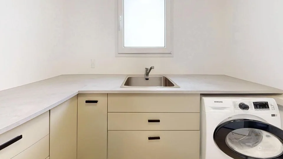 Moderne 6-Zimmer-Villa mit Pool in Folgensbourg – Foto 16 von 18