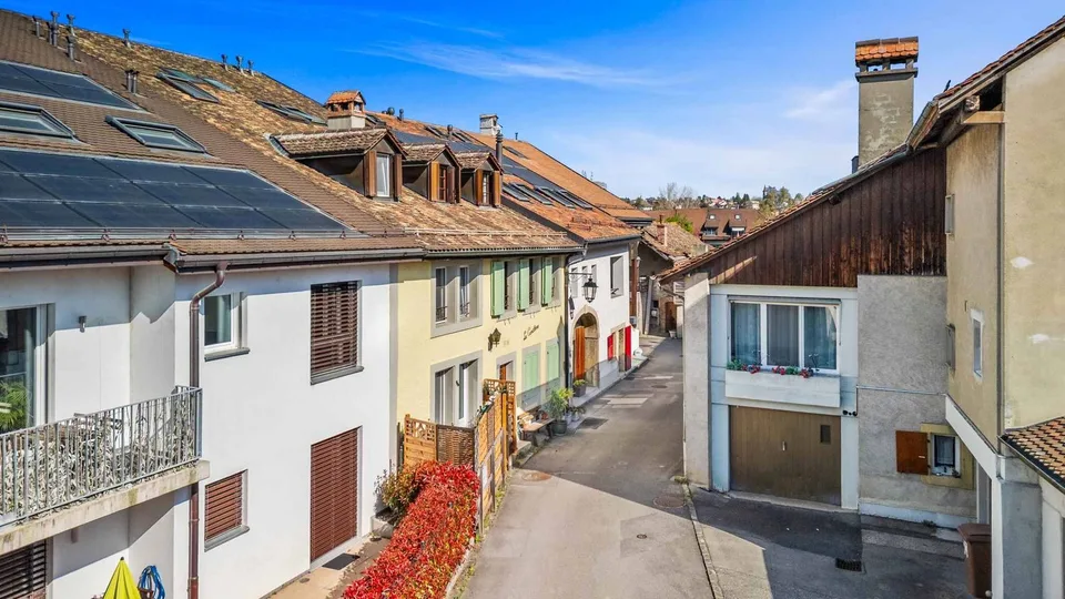 Haus im Dorf mit 4.5 Zimmern im alten Ortsteil von Denges – Foto 8 von 8