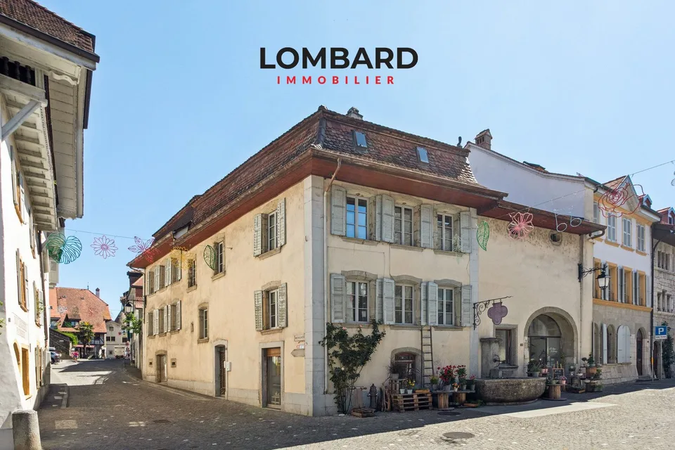 ***VENDUTO*** Magnifico duplex di 5.5 locali nel cuore di Estavayer-le-Lac – foto 10 di 12