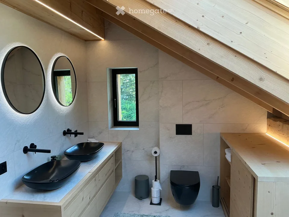 Chalet esclusivo, completamente arredato, in affitto a lungo termine come seconda casa a Valendas