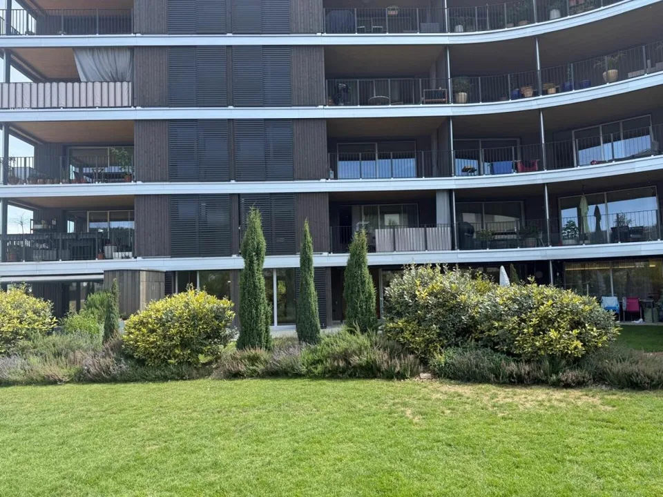 Abitare moderno con piano pratica – foto 6 di 8