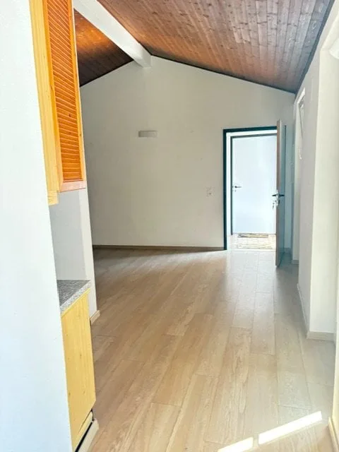 APPARTMENT À LOUER