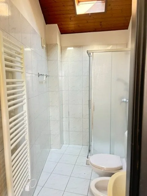 APPARTMENT À LOUER