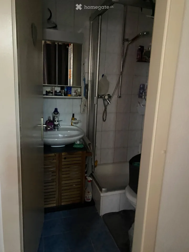 Zimmer zur Miete mit eigenem WC