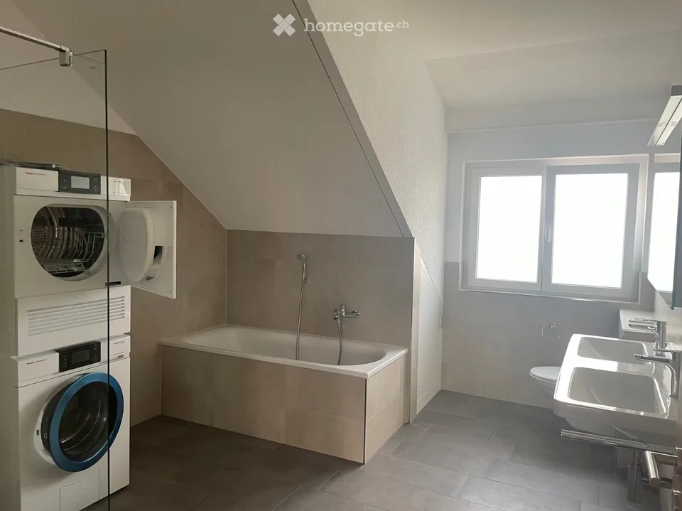 Appartement spacieux de 5,5 pièces