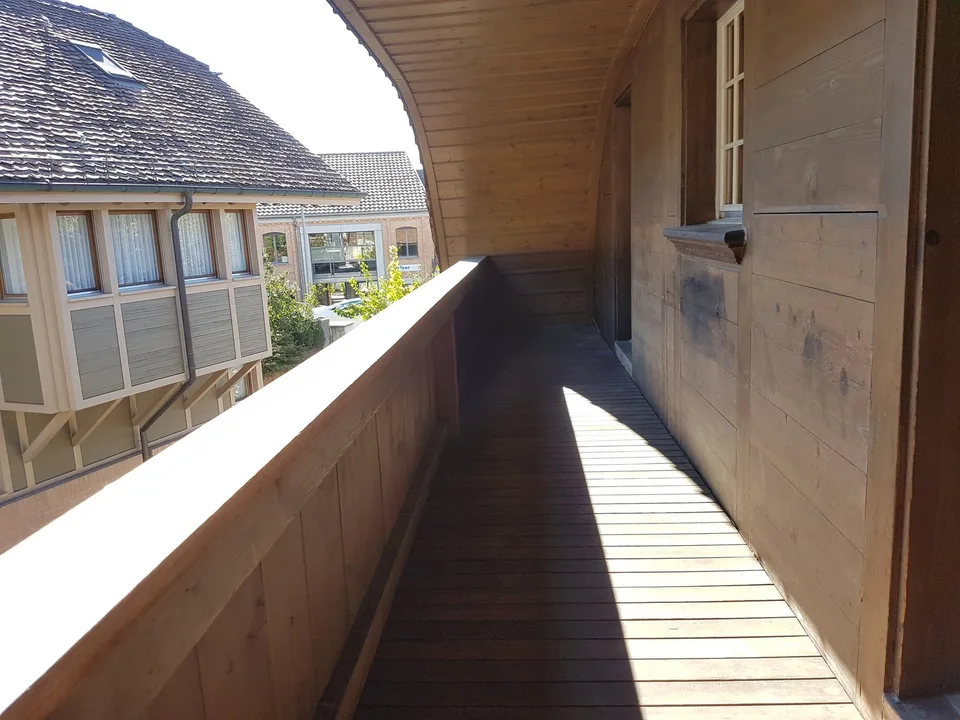 Exclusive 4.5-room apartment with gallery in the center of Worb – photo 12 of 12