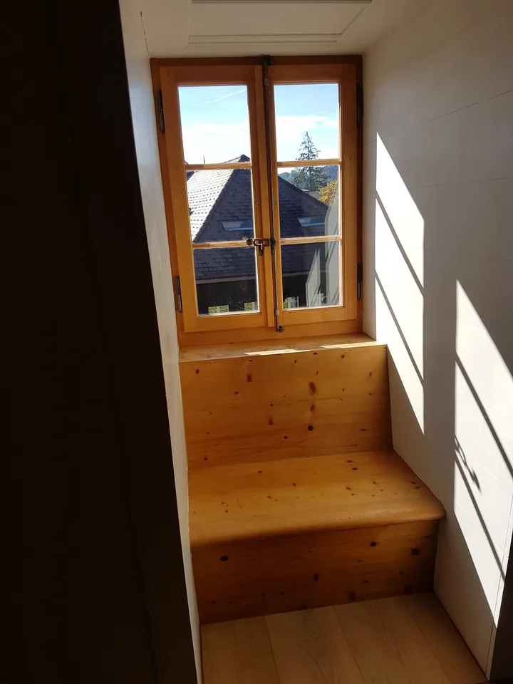 exklusive 4.5-Zimmer-Wohnung mit Galerie im Zentrum von Worb
