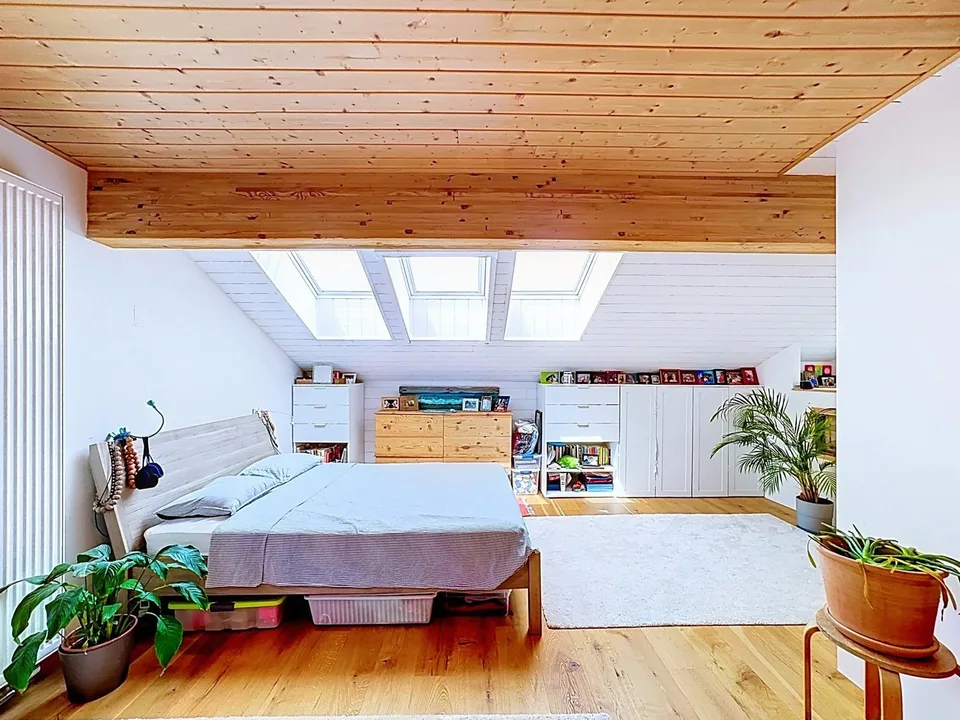 Prächtige renovierte Villa mit Landschaftsgarten – Foto 7 von 13
