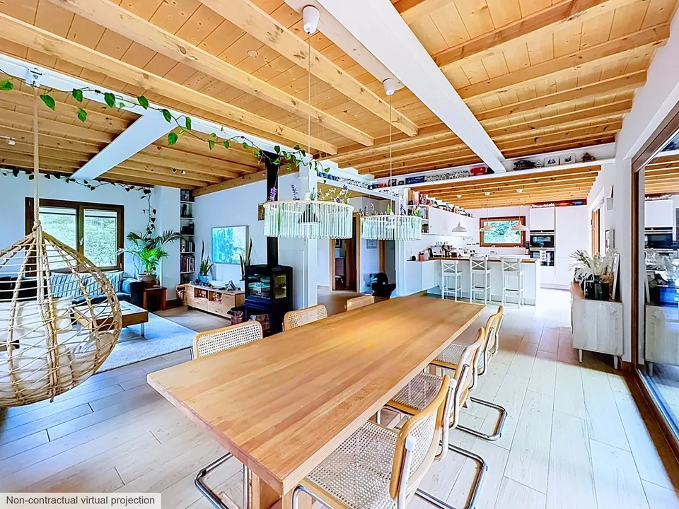 Magnifique villa rénovée avec jardin paysager