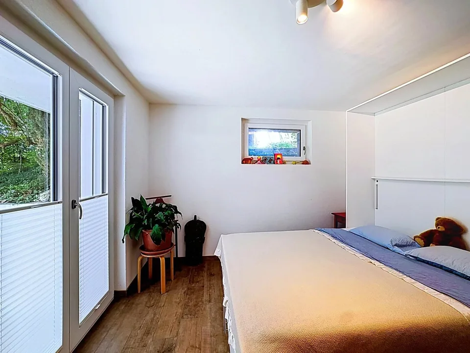 Prächtige renovierte Villa mit Landschaftsgarten – Foto 11 von 13
