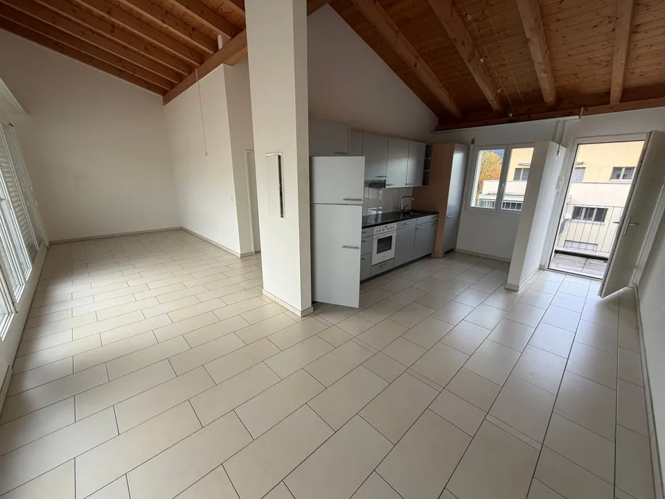 Einmalige 2 Zimmerwohnung mit riesiger Terasse!