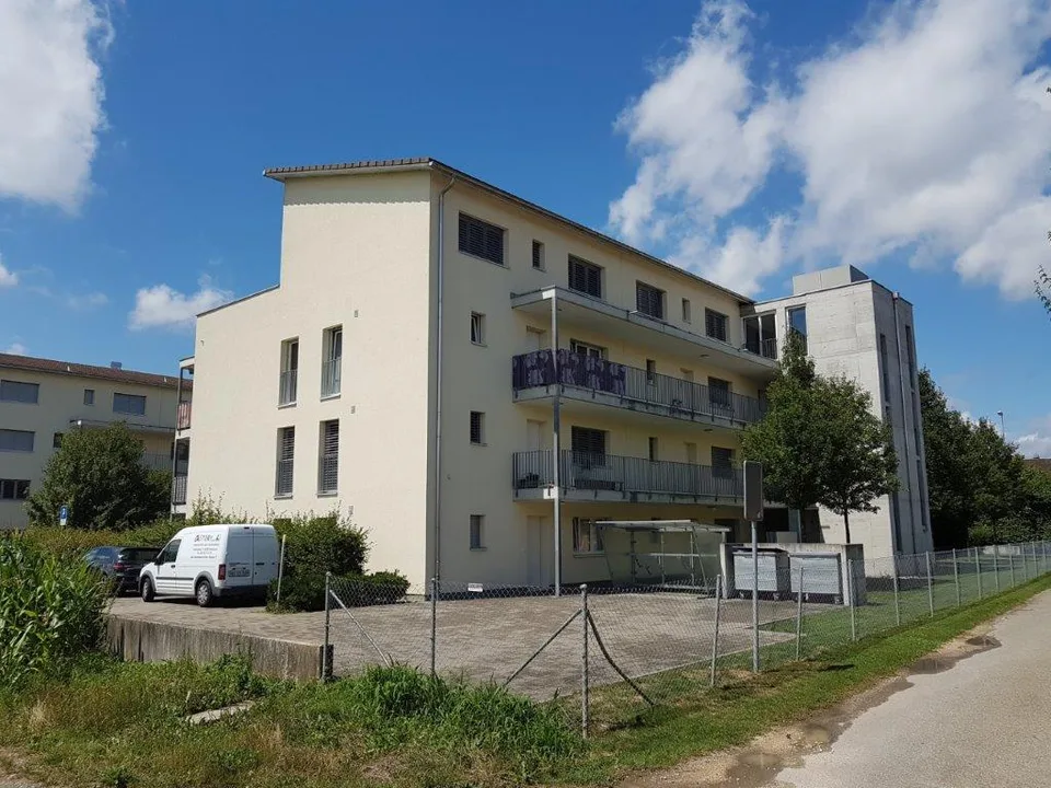 Einmalige 2 Zimmerwohnung mit riesiger Terasse!