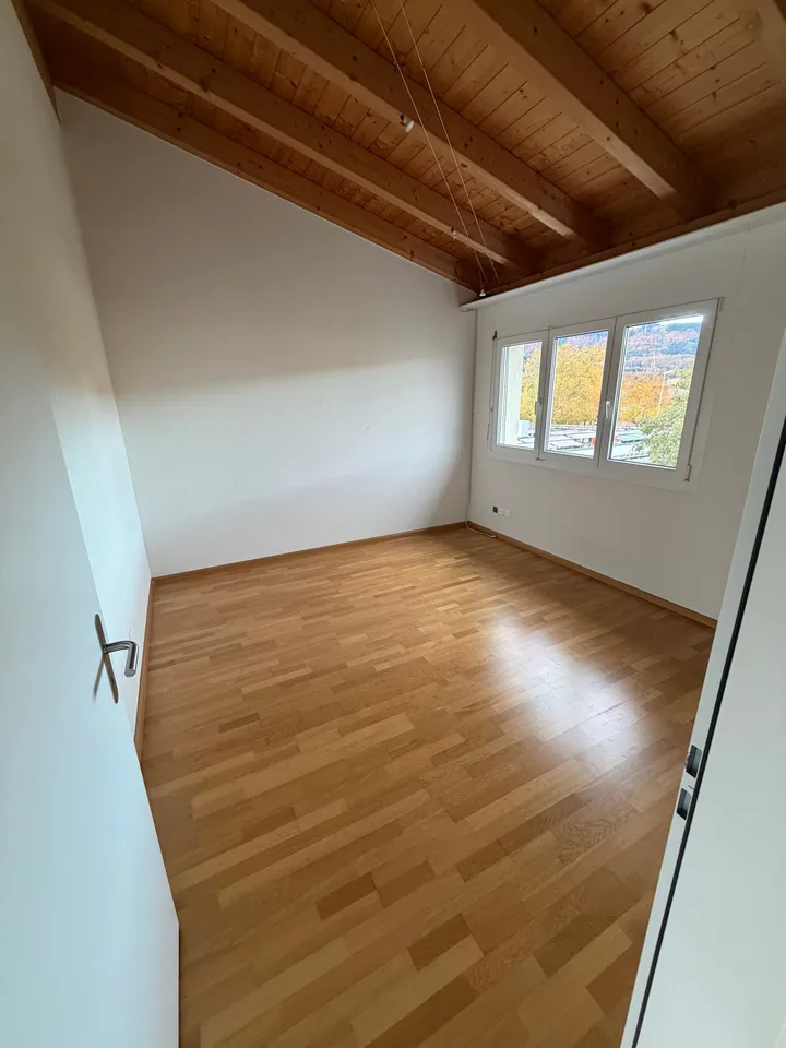 Einmalige 2 Zimmerwohnung mit riesiger Terasse!