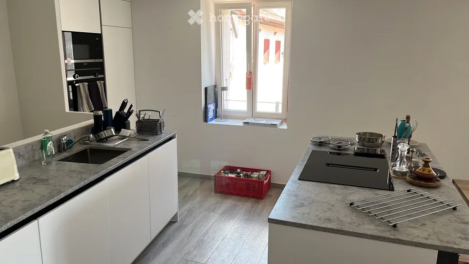 Appartement neuf dans maison de village à Burtigny