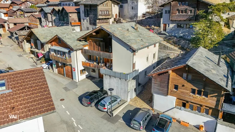 Wohnen wie ein Ritter, Maisonette mit Burgblick