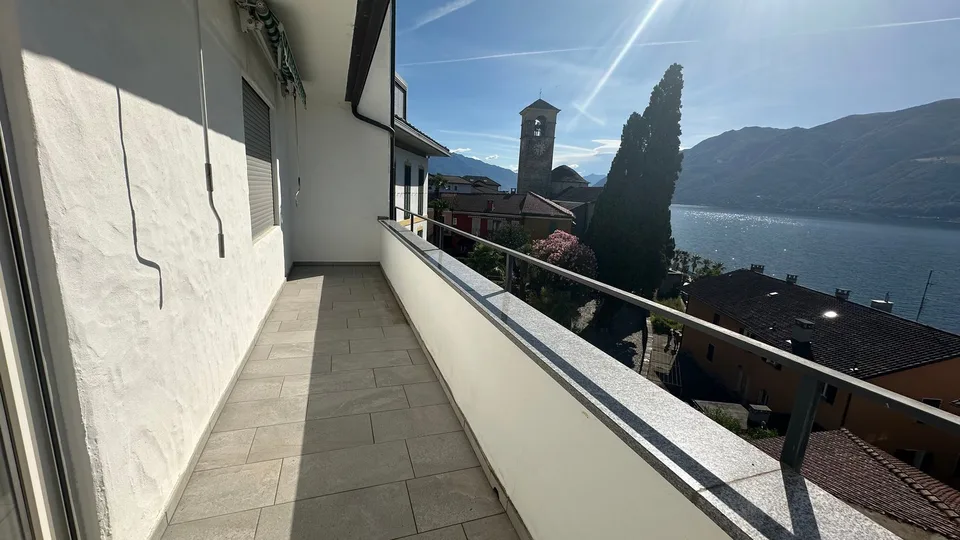 Appartamento di 4.5 locali con fantastica vista sul lago
