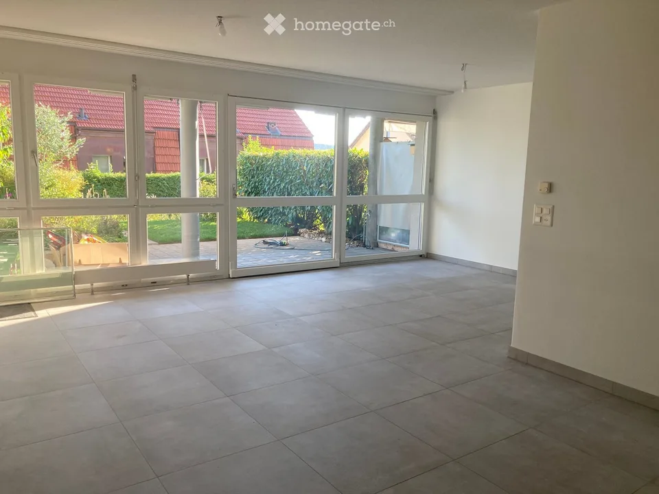 Charmante, helle 3.5-Zimmer-Maisonette-Wohnung in Zürich-Höngg