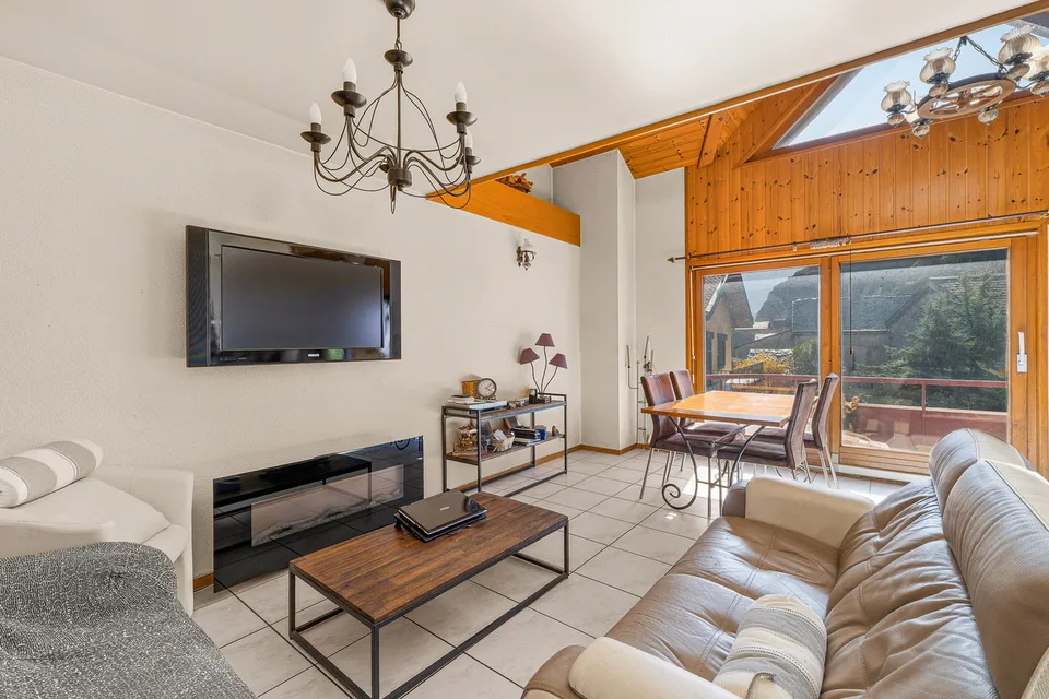 Spacieux duplex au coeur du village