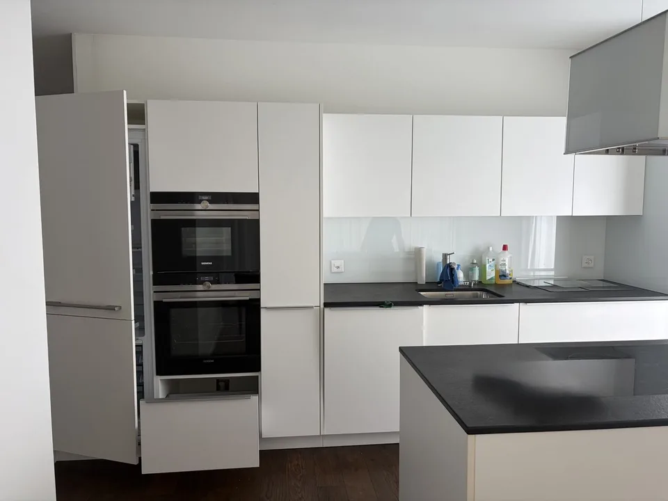 Exkluxive Wohnung inkl. Einstellhallenplatz