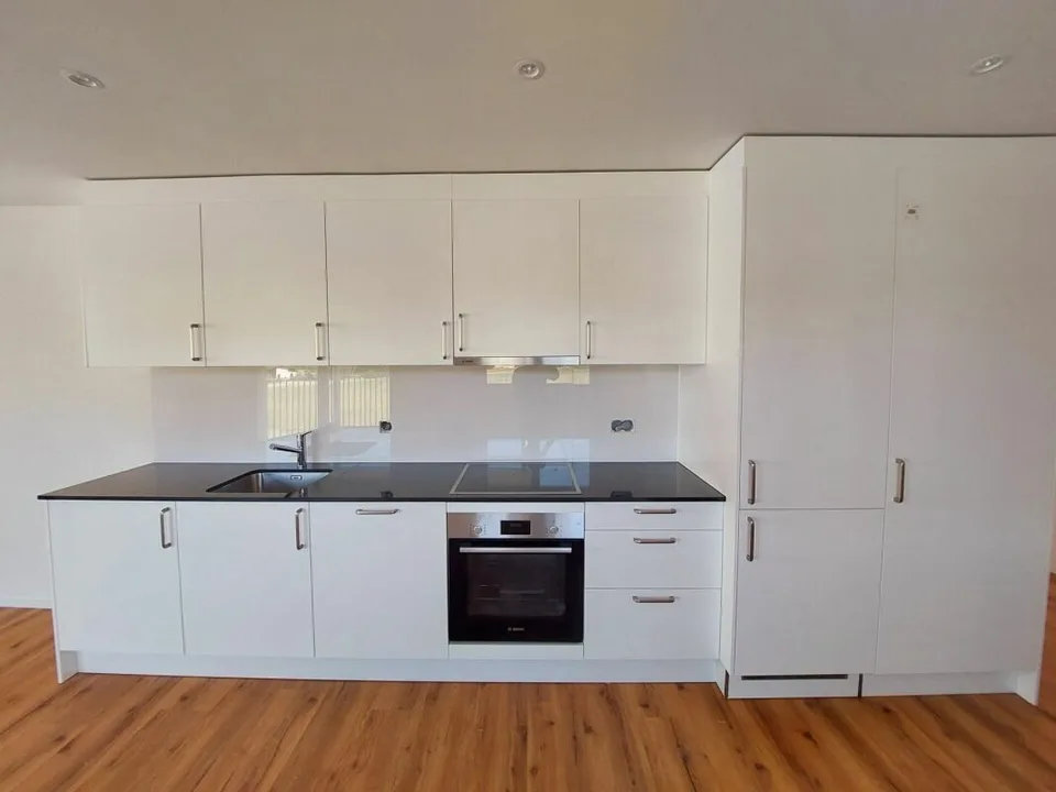 Appartamento nuovo di 2,5 locali elegante con 60 m² e balcone soleggiato