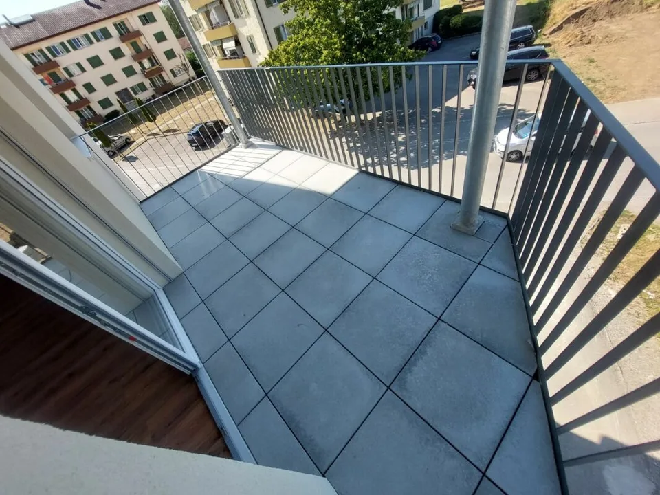 Appartamento nuovo di 2,5 locali elegante con 60 m² e balcone soleggiato