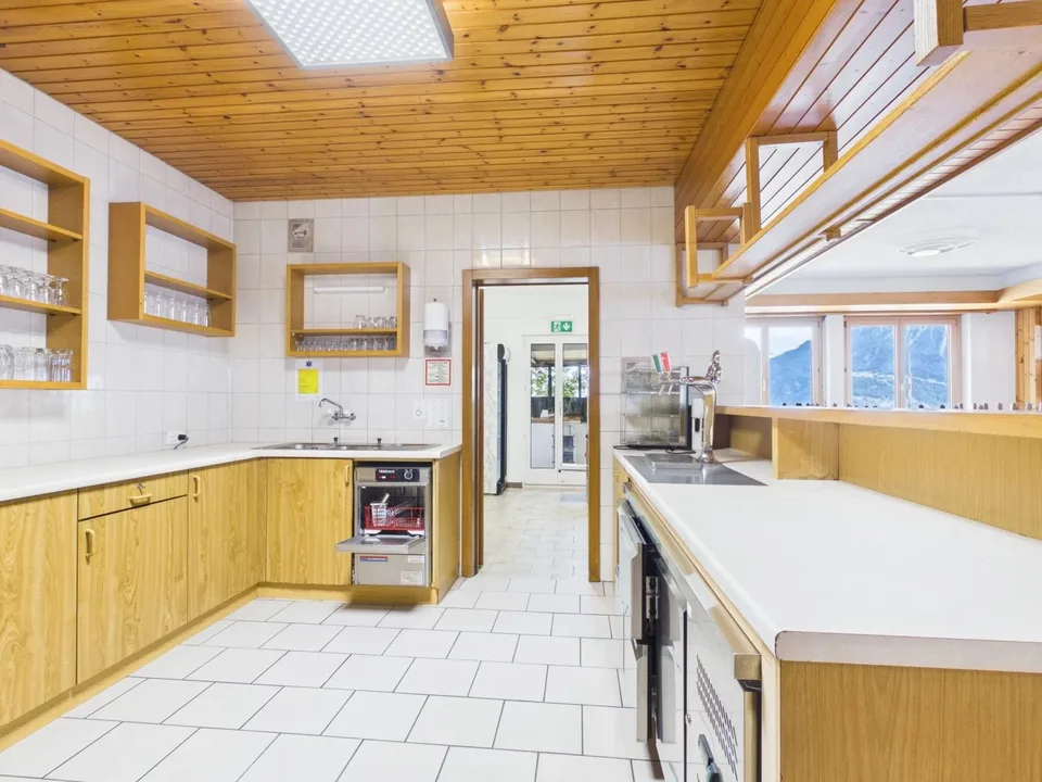 Immobil hoteliera polivalente con appartamenti – foto 11 di 22