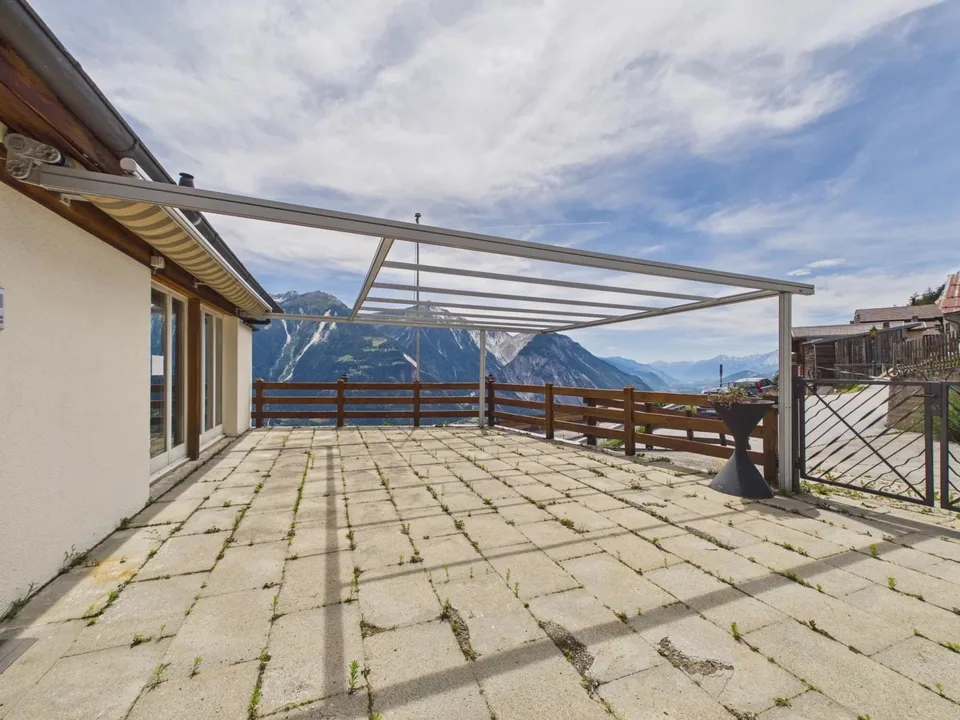 Hôtel Rhoneblick - Immeuble hôtelier polyvalent avec appartements