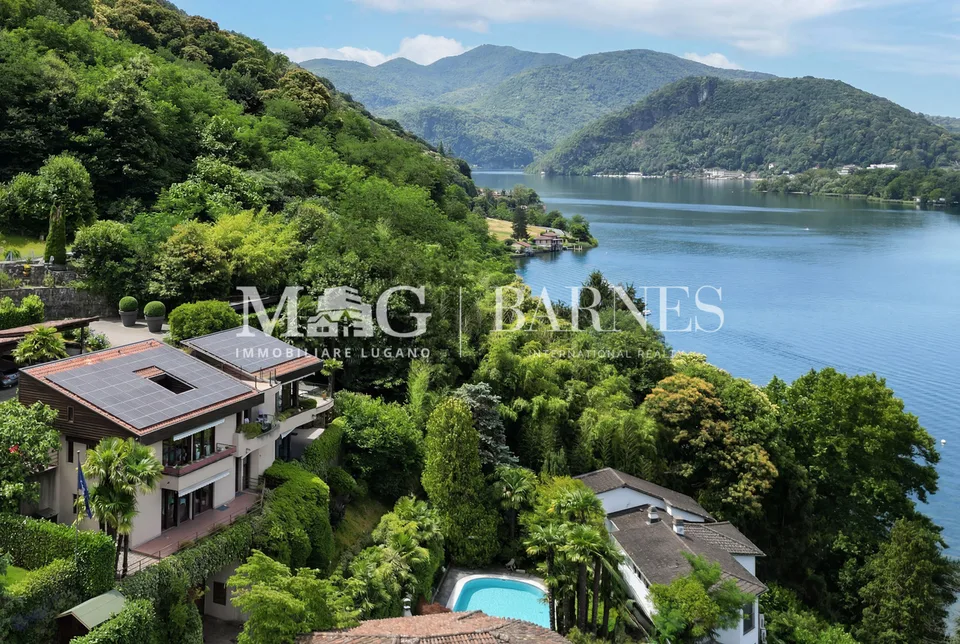Montagnola, Collina d'Oro: Villa Vista Lago con Darsena Privata