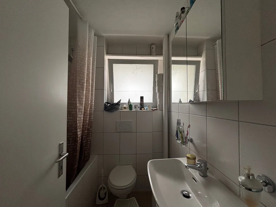 Helle und moderne 3,5-Zimmer-Wohnung in Nidau