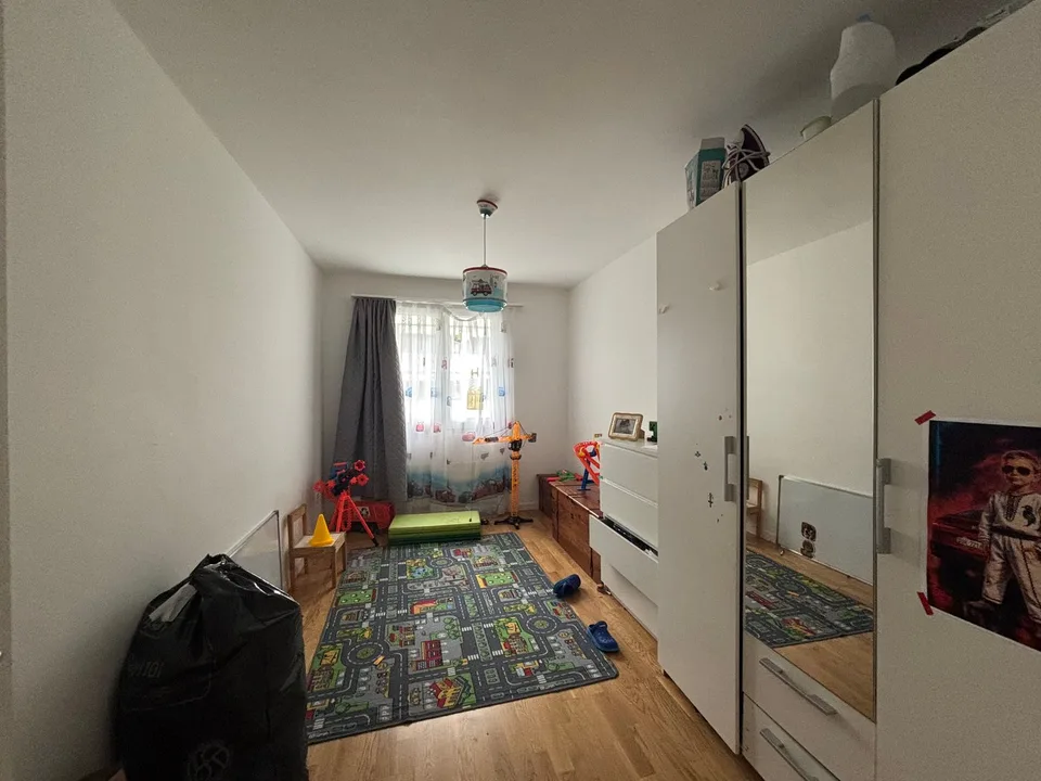 Helle und moderne 3,5-Zimmer-Wohnung in Nidau