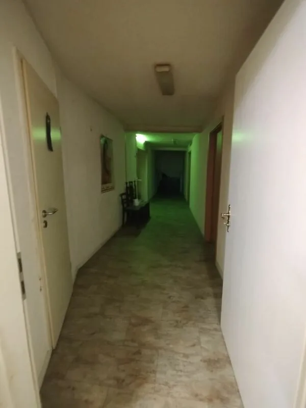 1 Zimmer mit Gemeinschaftsraum (2)